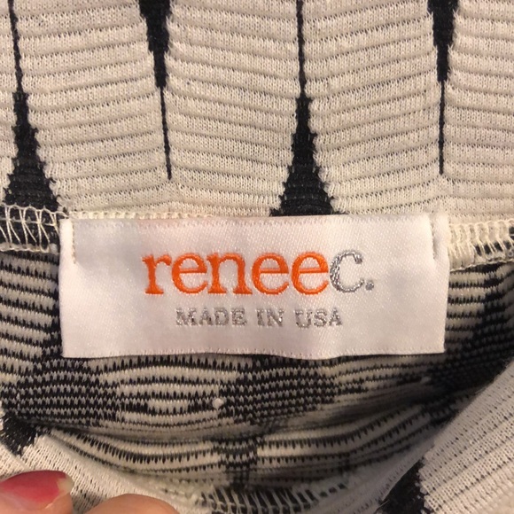 ⭐️ Renee C. Black and Cream Pencil Skirt - Picture 5 of 5